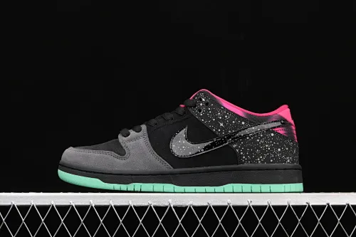 All Categories Nk SB Dunk Series Nk SB Dunk Low Low-top Sneakers J Version Nk SB Dunk Low Premium AE QS Northern Lights 724183-063